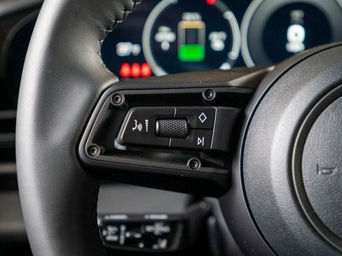 New 2026 Porsche Taycan image 20