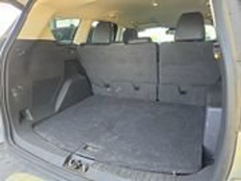 Used 2018 Ford Escape Titanium w/ Ford Safe & Smart Package AWD/4WD image 4