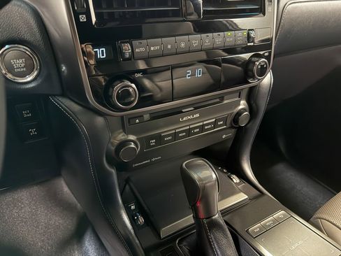 Used 2023 Lexus GX 460 image 83