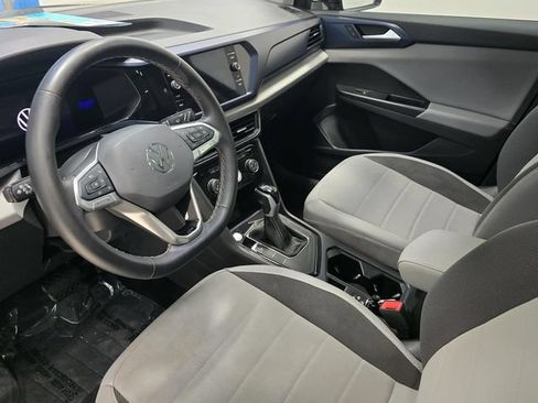 Used 2023 Volkswagen Taos SE FWD image 21