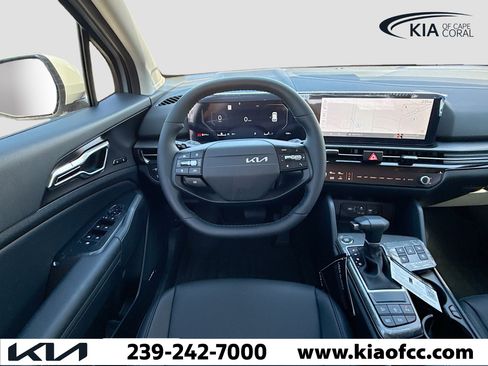 New 2026 Kia Sportage SX image 16