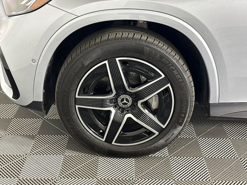 Certified 2025 Mercedes-Benz GLC 300 4MATIC image 12