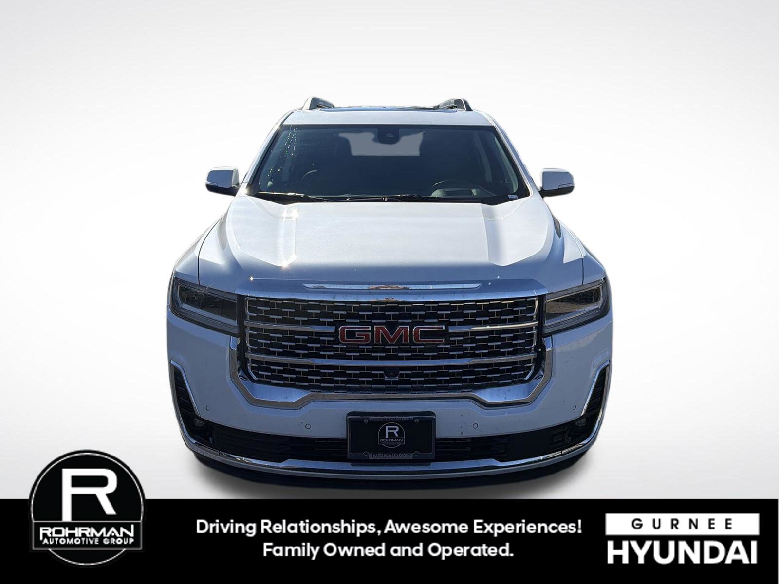 Used 2023 GMC Acadia Denali w/ Denali Ultimate Package AWD/4WD image 3