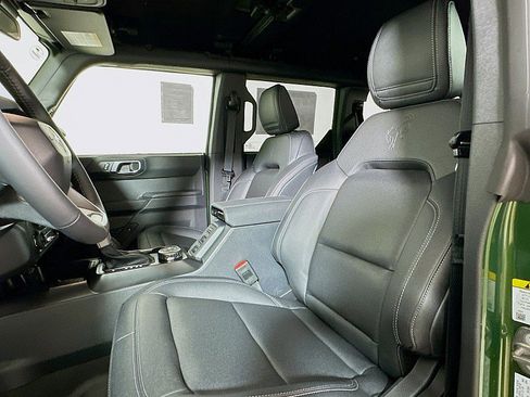 New 2025 Ford Bronco Big Bend w/ Black Diamond Package image 7