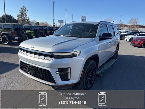 New 2026 Jeep Grand Wagoneer Summit image 3