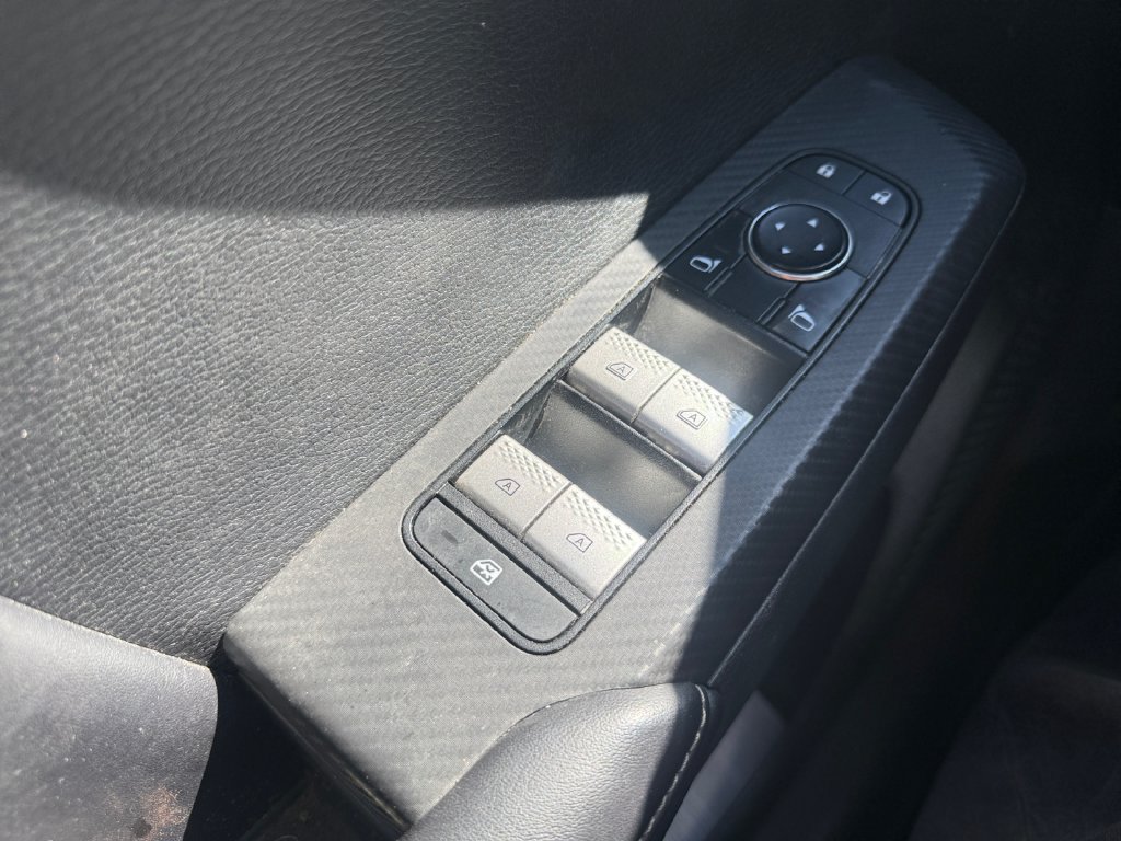 Used 2022 Mitsubishi Outlander SE AWD/4WD image 37