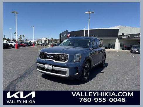 Certified 2024 Kia Telluride EX w/ EX Captain's Chair Package FWD image 1