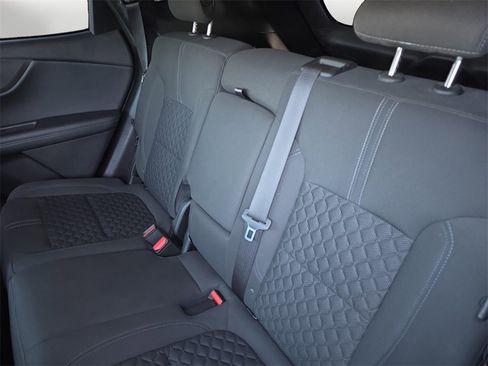 Used 2019 Chevrolet Blazer LT image 13