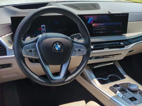 Certified 2025 BMW X7 xDrive40i w/ Executive Package AWD/4WD image 30