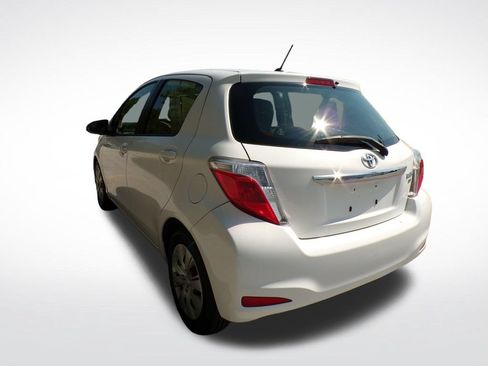 Used 2014 Toyota Yaris LE FWD image 3