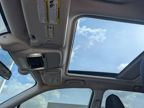 Certified 2021 Subaru Forester Premium AWD/4WD image 19