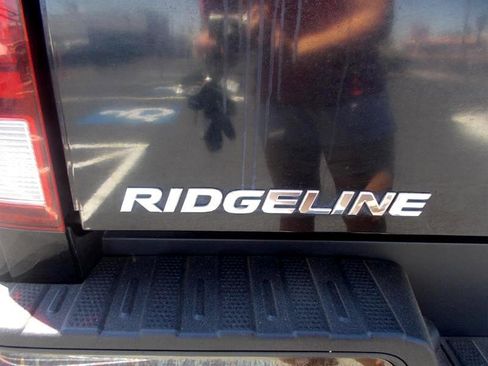 Used 2017 Honda Ridgeline Black Edition image 10