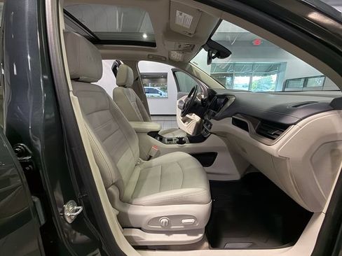 Used 2022 GMC Terrain Denali AWD/4WD image 13