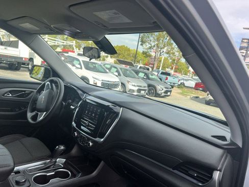 Used 2020 Chevrolet Traverse LS w/ LPO, Cargo Package image 28