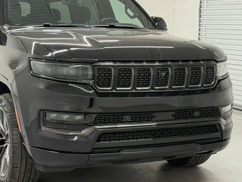 Used 2024 Jeep Grand Wagoneer Series II Obsidian w/ Quick Order Packagew 28T AWD/4WD image 47