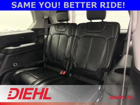 Certified 2023 Jeep Grand Cherokee L Limited image 20