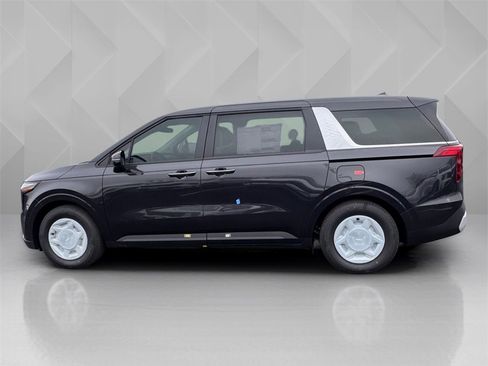 New 2026 Kia Carnival image 8