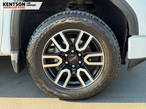 Used 2020 GMC Sierra 1500 AT4 w/ AT4 Premium Package AWD/4WD image 12