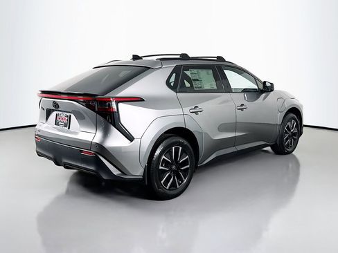 New 2026 Toyota bZ FWD image 5