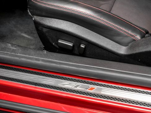 Used 2014 Chevrolet Camaro ZL1 RWD image 28