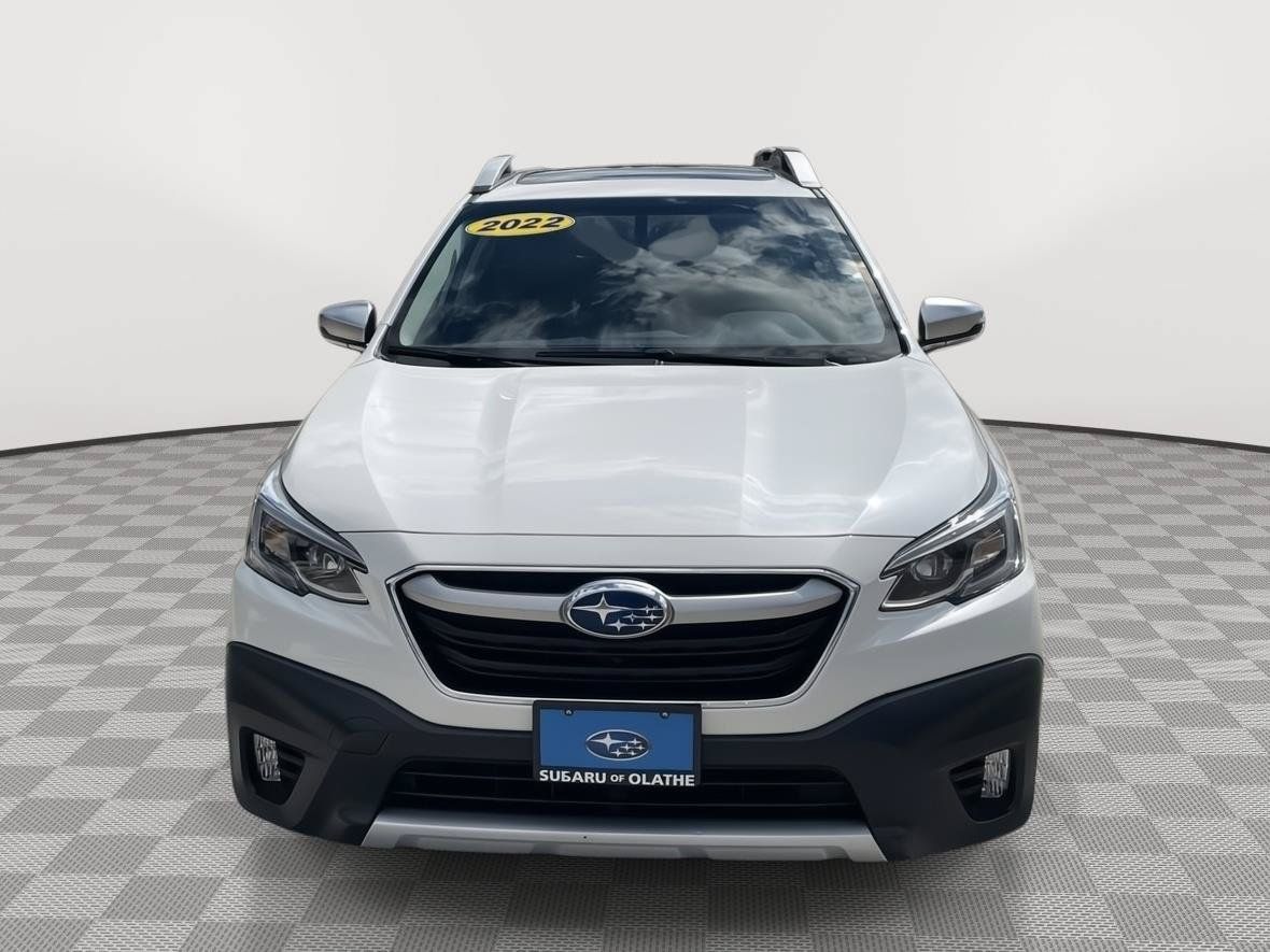 Used 2022 Subaru Outback Touring AWD/4WD image 10