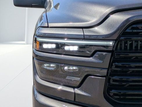 New 2026 RAM 2500 Laramie AWD/4WD image 9