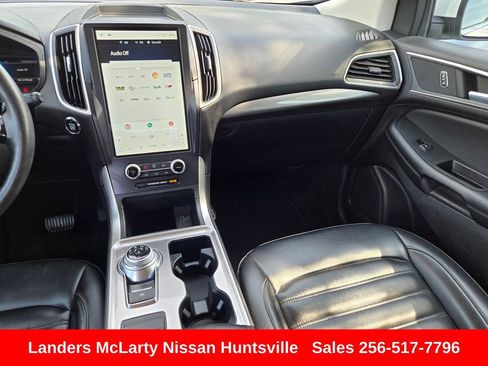 Used 2024 Ford Edge SEL AWD/4WD image 16