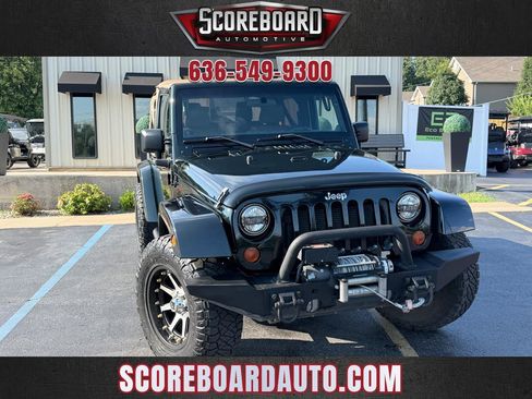 Used 2012 Jeep Wrangler Sahara w/ Connectivity Group AWD/4WD image 1