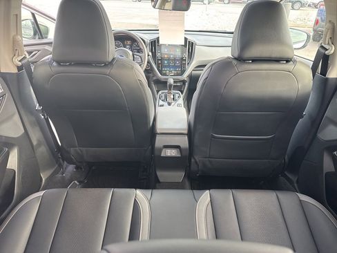 Certified 2025 Subaru Crosstrek 2.5i Limited image 32