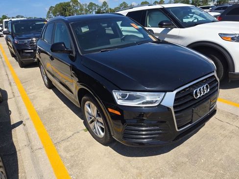 Used 2018 Audi Q3 2.0T Premium FWD image 5