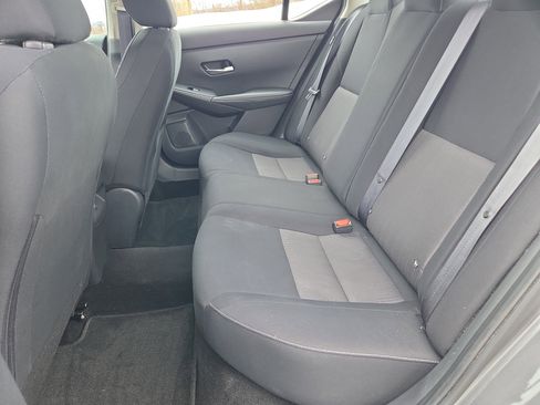 Used 2023 Nissan Sentra SV image 13