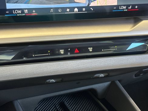 Used 2026 BMW i5 eDrive40 RWD image 19