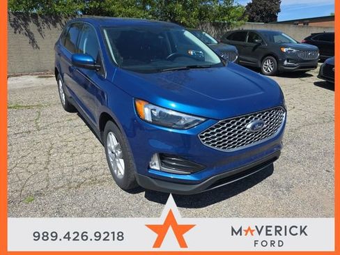 Used 2023 Ford Edge SEL w/ Convenience Package AWD/4WD image 2