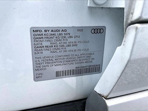 Used 2023 Audi Q5 2.0T Premium w/ Convenience Package AWD/4WD image 70
