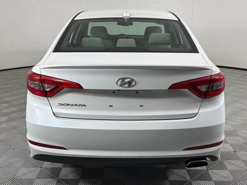 Used 2015 Hyundai Sonata SE w/ Option Group 02 image 5