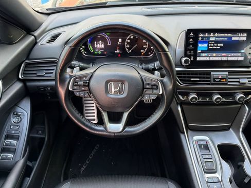 Used 2022 Honda Accord Sport image 16