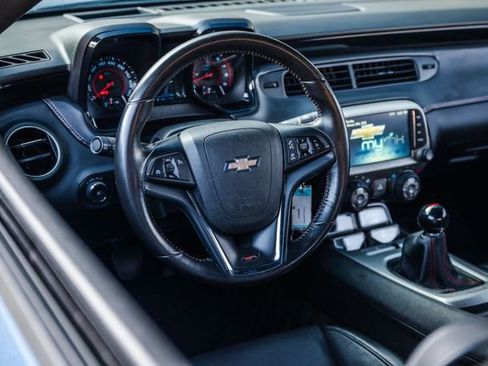 Used 2013 Chevrolet Camaro SS w/ Hot Wheels Special Edition image 5