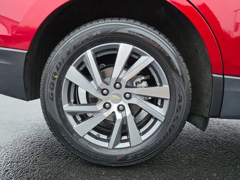 Used 2023 Chevrolet Equinox LT image 9