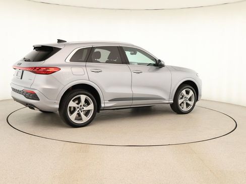 New 2025 Audi Q5 Premium Plus image 7