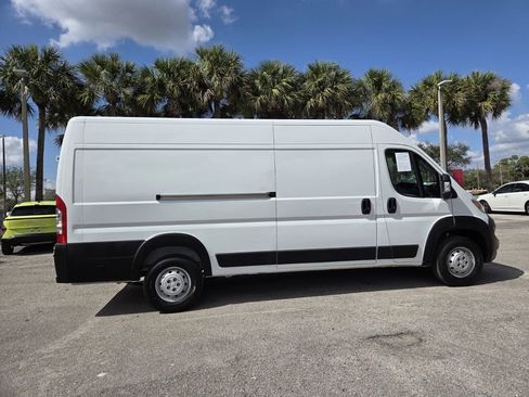 Used 2023 RAM ProMaster 3500 w/ Driver Convenience Group image 3