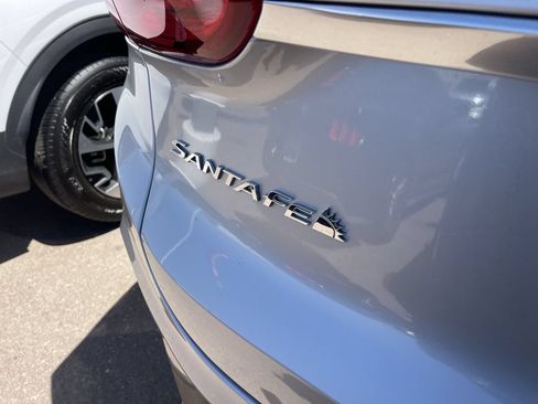 Used 2020 Hyundai Santa Fe SE w/ Cargo Package FWD image 8