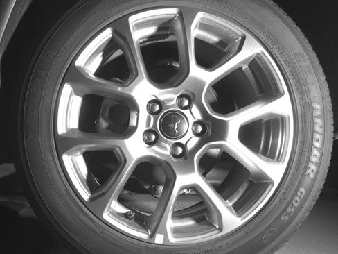 Used 2025 Jeep Compass Limited image 14