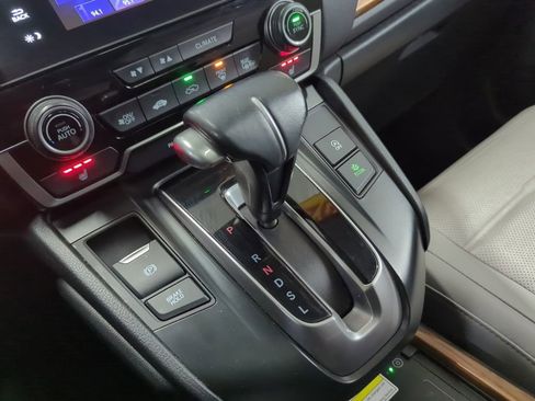 Used 2020 Honda CR-V Touring image 21