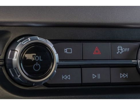 Used 2025 Ford F150 XLT w/ Equipment Group 301A Standard image 25