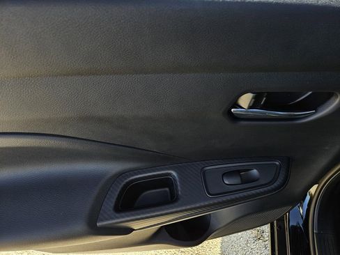 New 2025 Nissan Versa SV image 6