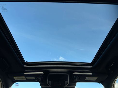 Certified 2025 Subaru Forester Premium image 23