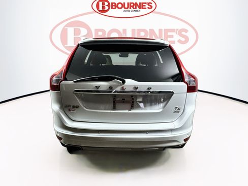 Used 2016 Volvo XC60 T6 w/ Climate Package AWD/4WD image 10