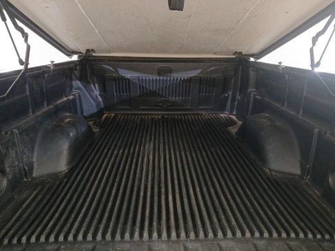 Used 2020 Chevrolet Colorado Z71 AWD/4WD image 8