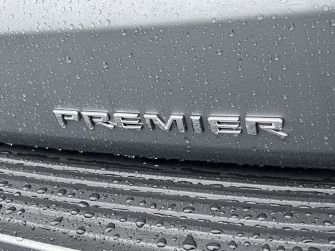 New 2026 Chevrolet Tahoe Premier image 9