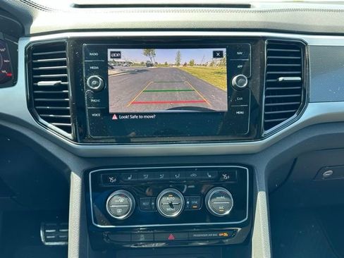 Used 2022 Volkswagen Atlas SEL Premium AWD/4WD image 34